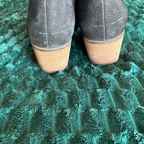 Lucky Brand Black Peep Toe Mules - Picture 4 of 7
